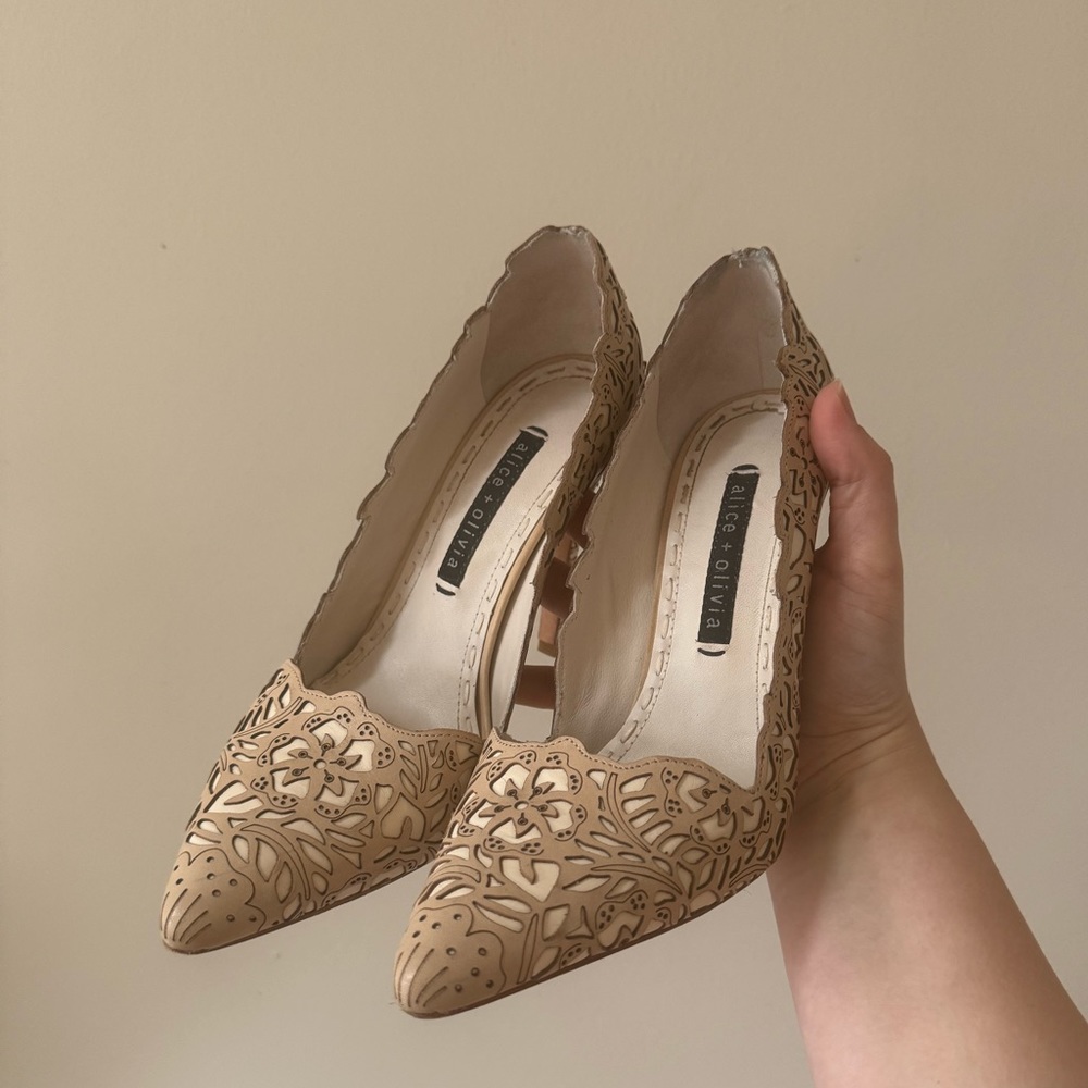 Alice+Olivia heels